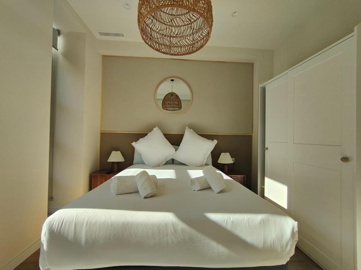 Mr Born Apartman Barcelona Kültér fotó
